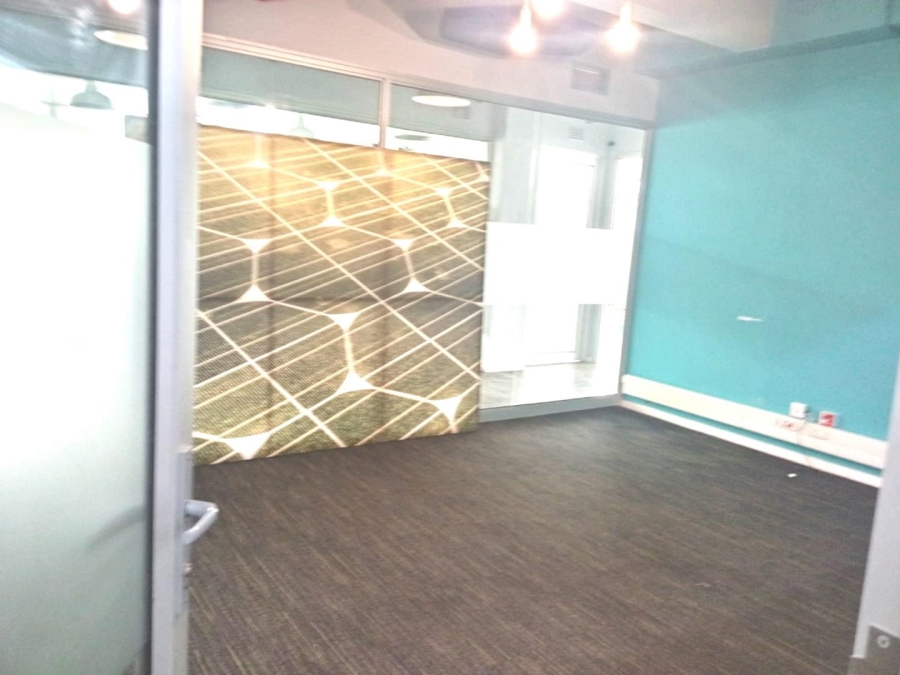 To Let Commercial Property for Rent in Woodstock Western Cape